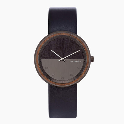 천연 호두나무 원목과 청회색 스테인리스 스틸로 이루어진 더 나이트 시계, 검은색 스트랩이 장착된 더 나이트 시계 