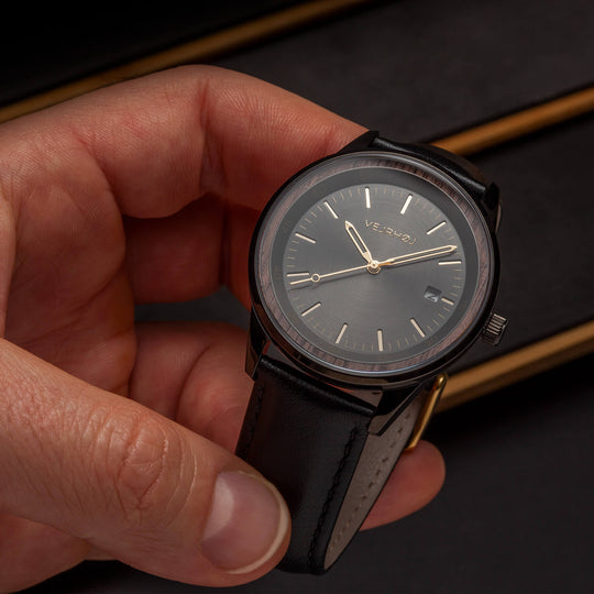 A01 | black (automatic)